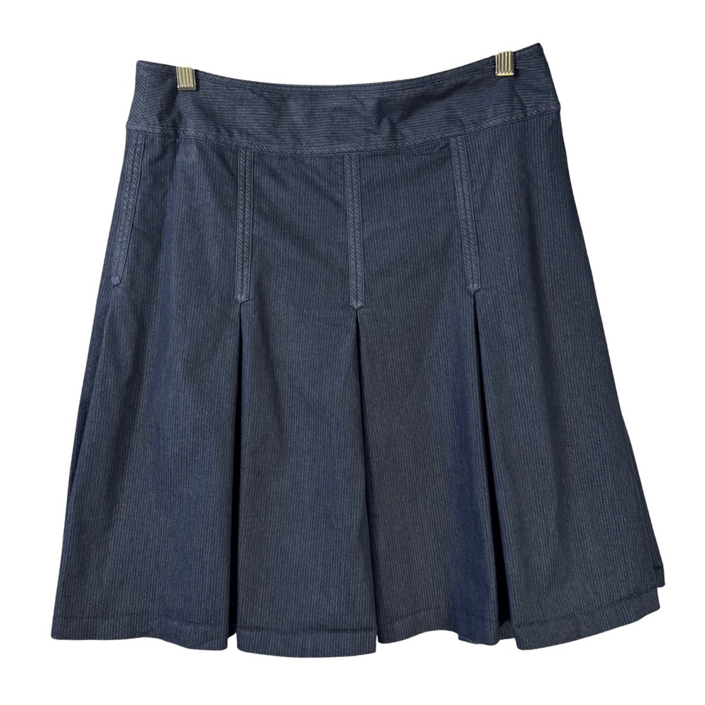 Ann‎ Taylor LOFT Size 6 Denim Pleated Knee Length Skirt Blue Pinstripe